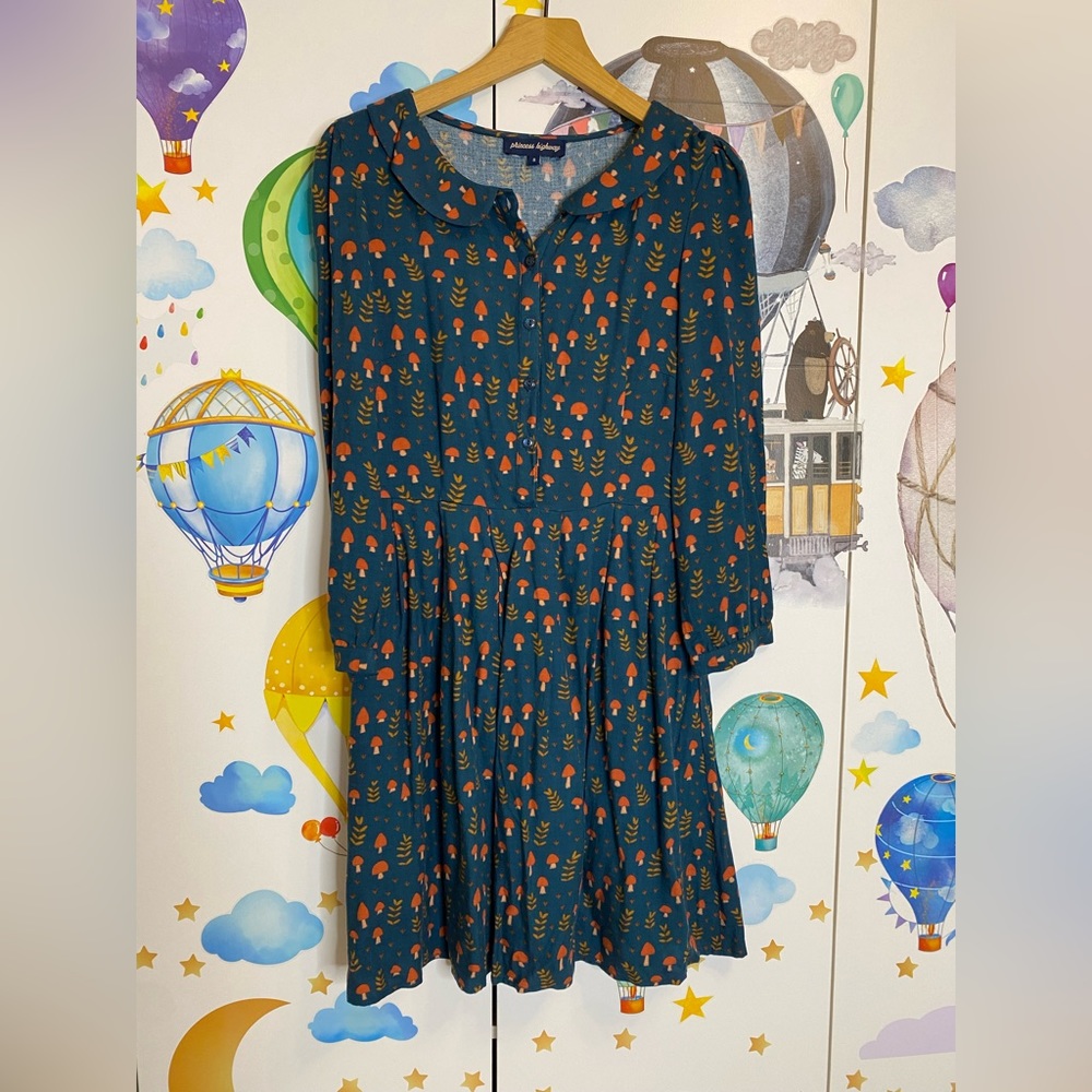 NOT FOR SALE Princess Highway mushroom print dress small worn once